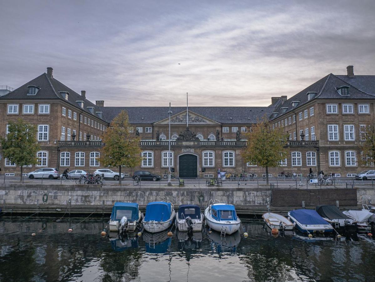 Lavish 4br In The Heart Of Cph By The Canals Leilighet *