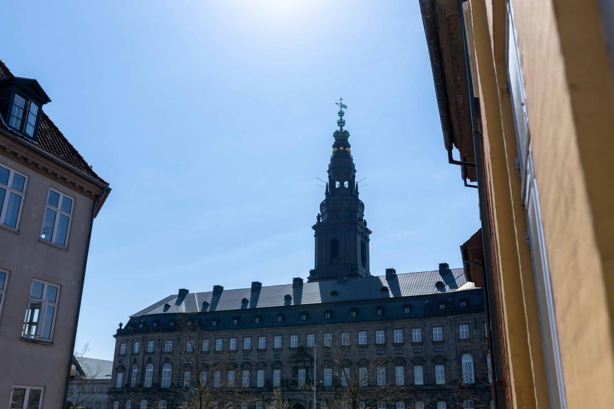 Lavish 4br In The Heart Of Cph By The Canals Leilighet *